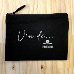 pochette noire Arguette