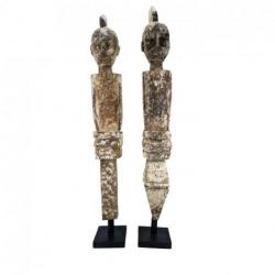 Les 2 Statues "Ancêtres du Timor" en bois 90cm